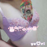 ゆうり ぴーーー WHITE(ホワイト)
