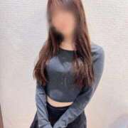 結衣(ゆい) エネルギーチャージ完了🍔✨‼️ エリートな人妻たち新宿