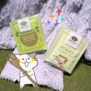 ヒメ日記 2025/10/06 12:46 投稿 つばめ ゴールドフィンガー