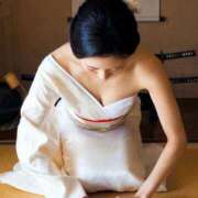 櫻井 玲子 明けましておめでとうございます💛 白夜