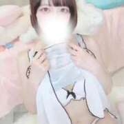 ひな 脱がせて？🥺💕 E+アイドルスクール池袋店