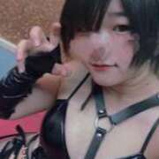 ヒメ日記 2025/10/27 17:14 投稿 明歌音(あかね)【迫る最強ロリ】 美魔女コレクション別府店