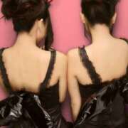 ヒメ日記 2025/11/01 13:29 投稿 にこる スリーパラダイス