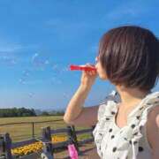 ヒメ日記 2025/07/27 13:28 投稿 ことね ノーパンエステ!?絶頂させる天使たち