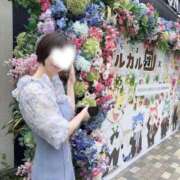 ヒメ日記 2025/09/25 13:38 投稿 ことね ノーパンエステ!?絶頂させる天使たち