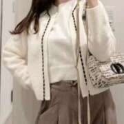 芹沢 りの 今日もこれから🫧 テレジア東京