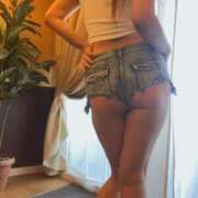 ヒメ日記 2025/08/25 09:53 投稿 こいと 逢って30秒で即尺