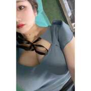 蘭　せいか 本日16:00~22:30まで出勤😖 OLピンクコレクション