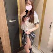 ユメノ 女子⚪︎生と何する❔ ロボットデリヘル五反田基地