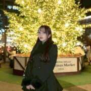 えみる 年末ですね❄️ ナイトヴィーナス