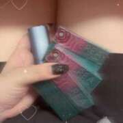 ヒメ日記 2025/07/06 01:19 投稿 りと 帯広黒い金魚