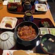 しおり おはようございます💕 もしも素敵な妻が指輪をはずしたら・・・カーラ