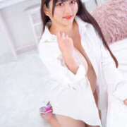 ヒメ日記 2025/08/03 11:18 投稿 ネモフィラ 飾窓