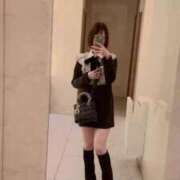 ヒメ日記 2025/12/25 10:00 投稿 くろ My Essentials