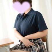 ヒメ日記 2025/11/24 00:00 投稿 みなも 電車ごっこ