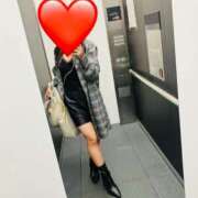 ヒメ日記 2025/10/03 06:15 投稿 内藤めあ 鬼イカセてくれないドス◯ベお姉さん