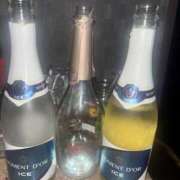 りんか おはようございます☀️ Beach Girls