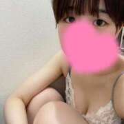 つむぎ お部屋で待ってるよ🤍 素人系イメージSOAP彼女感大宮館