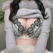 ヒメ日記 2025/11/23 23:52 投稿 うるみ Versailles