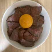 ヒメ日記 2025/08/12 01:22 投稿 ゆき 白いぽっちゃりさん