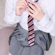 りな 脱ぐところ見て、？？ E+アイドルスクール