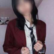 うるみ 夜　診察?‼️先輩 萌えカワ