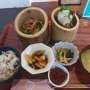 ヒメ日記 2025/12/15 14:34 投稿 十和子（とわこ） PLUS難波店