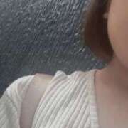 ヒメ日記 2025/08/04 13:03 投稿 桃倉ゆりな 全裸美女からのカゲキな誘惑