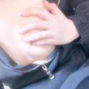 ヒメ日記 2025/08/04 16:02 投稿 桃倉ゆりな 全裸美女からのカゲキな誘惑