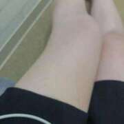 桃倉ゆりな 🥲‎お休み 全裸美女からのカゲキな誘惑