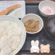 ヒメ日記 2026/08/05 07:11 投稿 もえ My Essentials