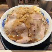 なごみ ヤサイマシアブラカラメニンニク❣️ The White