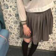 ヒメ日記 2025/11/09 16:42 投稿 星見さゆり 全裸美女からのカゲキな誘惑