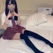 新人まりな 初めまして🤍 Rips（リップス）