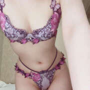 くるみ 出勤しました！ WHITE(ホワイト)