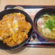 ヒメ日記 2025/11/13 15:17 投稿 三上 さな 30代40代50代と遊ぶなら博多人妻専科24時