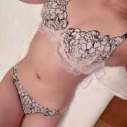 ヒメ日記 2025/09/13 18:08 投稿 はる Gossip girl