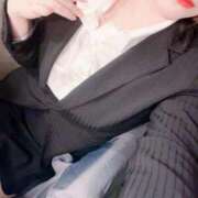 【雛鶴 りりむ】 お仕事終わりの楽しみです🥂✨ 梅田ムチSpa女学院