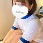 ういか 💌 山梨　風俗　デリヘル　 『ラブ＆ピース学園』