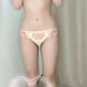 ヒメ日記 2025/11/12 17:02 投稿 ましろ 金の玉クラブ池袋～密着睾丸マッサージ～