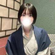 らら 🩵 女帝