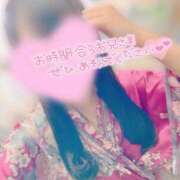 しおり 出勤しました🌷 いざ候 本館