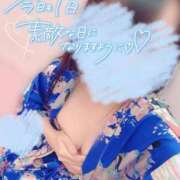 しおり 出勤しました🧏🏻‍♀️💜 いざ候 本館