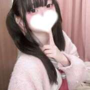 よはね 出勤してます(ᐡˊo̴̶̷̤ ̫ -)-♡ アラモード