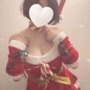 ヒメ日記 2025/12/25 15:13 投稿 なな プールサイド