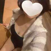 なな 本日も プールサイド