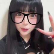 せしる 出勤😆🥹🥰🖤🫨 E+アイドルスクール新宿・歌舞伎町店