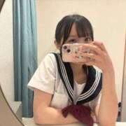 日向　ひな どっちがいい❓💭 寝取り×制服 義理義理な女学園