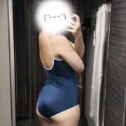 ヒメ日記 2025/10/08 19:37 投稿 えるま 全裸のいいなり美女OR満員ちかん電車