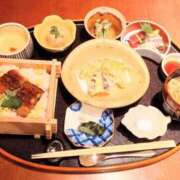 ヒメ日記 2025/07/08 23:59 投稿 さゆ 池袋西口でSUGEEE求められる俺のカラダ